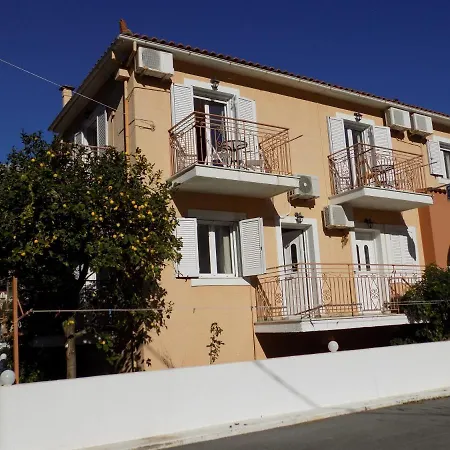 Afrodite Spacious Apartments! 2*