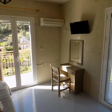 アパートホテル Afrodite Spacious Apartments!