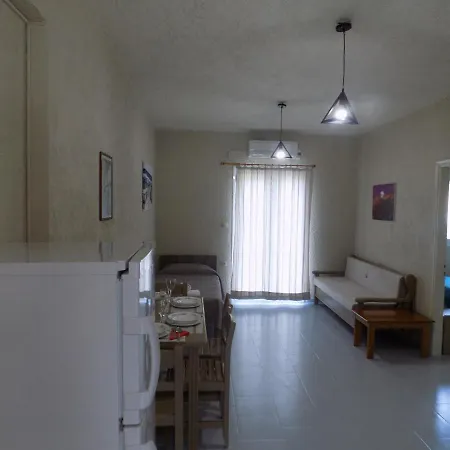 Afrodite Spacious Apartments! Agia Efimia