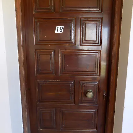 アパートホテル Afrodite Spacious Apartments! Agia Efimia