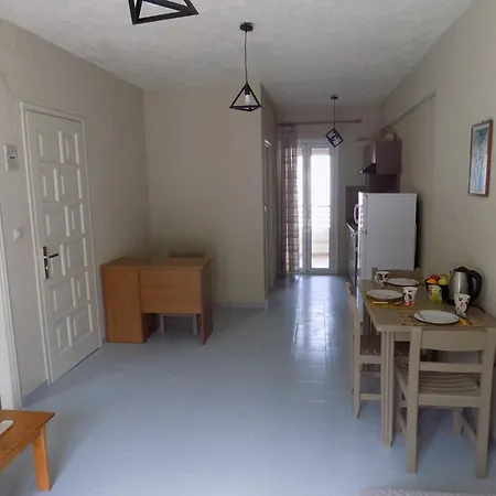 Afrodite Spacious Apartments! 2*