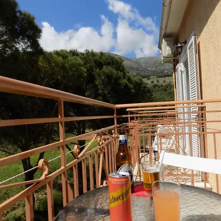 Afrodite Spacious Apartments! 2*