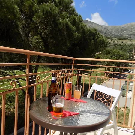 Afrodite Spacious Apartments! Agia Efimia