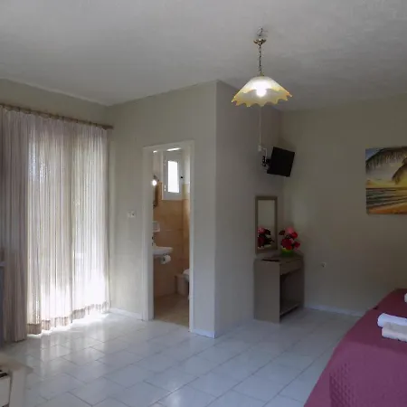 Afrodite Spacious Apartments! 2* Agia Efimia