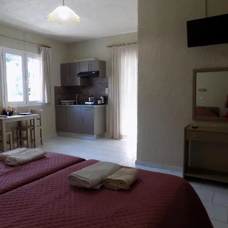 Afrodite Spacious Apartments! Agia Efimia