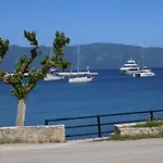 Afrodite Spacious Apartments! Apart Otel Agia Efimia