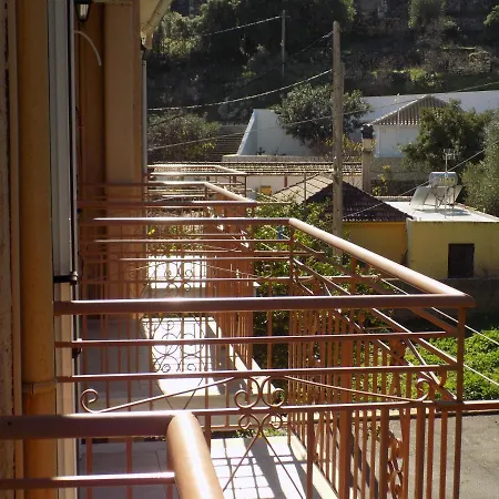 Afrodite Spacious Apartments! Apart Otel 3*