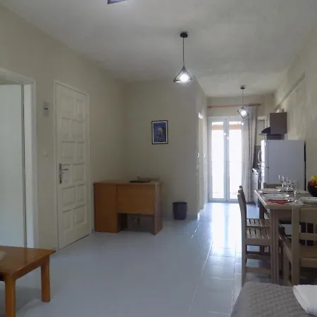 Afrodite Spacious Apartments! Apart-hotel