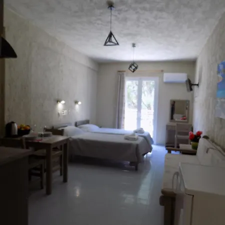 Afrodite Spacious Apartments! Ξενοδοχείο με διαμερίσματα 3*