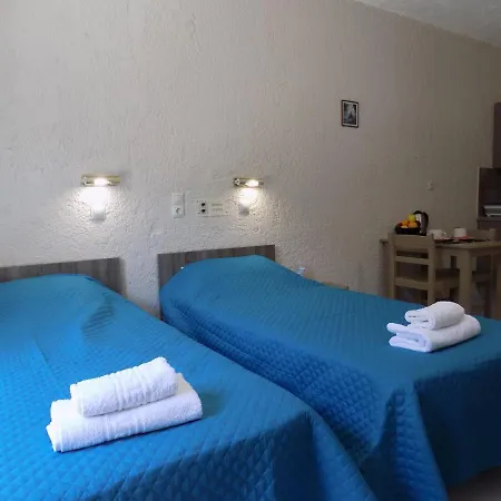 Afrodite Spacious Apartments! 3* Αγία Ευφημία