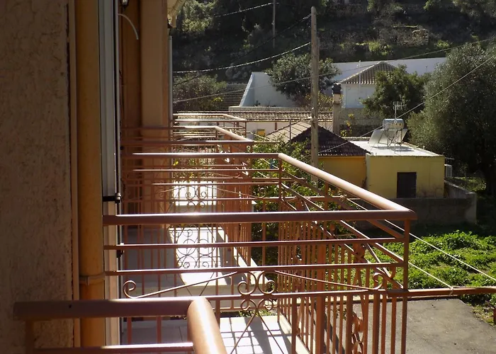 Afrodite Spacious Apartments! Aparthotel 3*