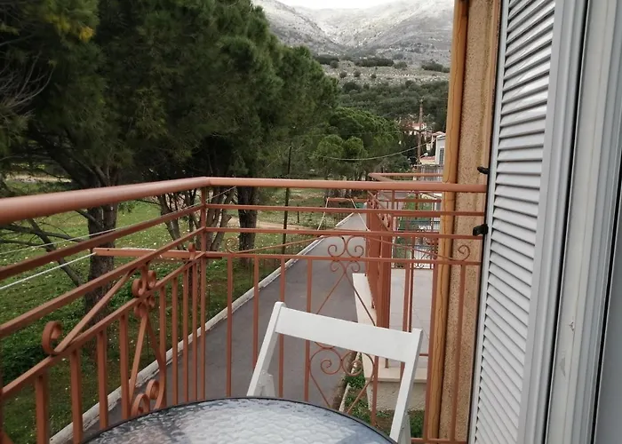 Aparthotel Afrodite Spacious Apartments! 3*