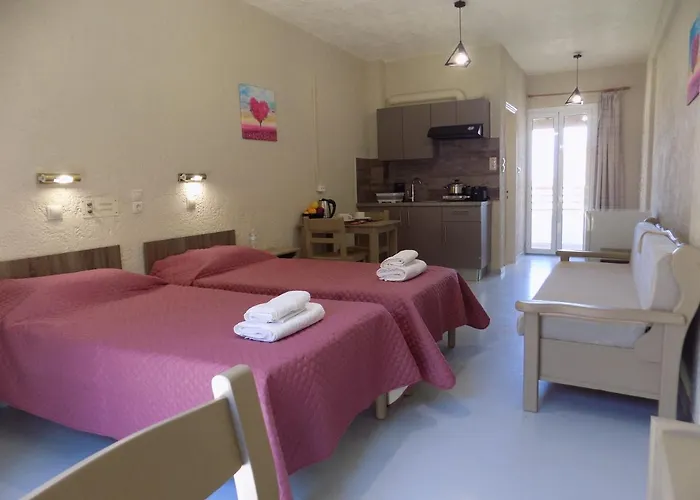 Aparthotel Afrodite Spacious Apartments! Agia Efimia