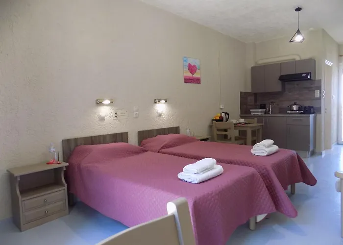 Afrodite Spacious Apartments! Aparthotel 3*