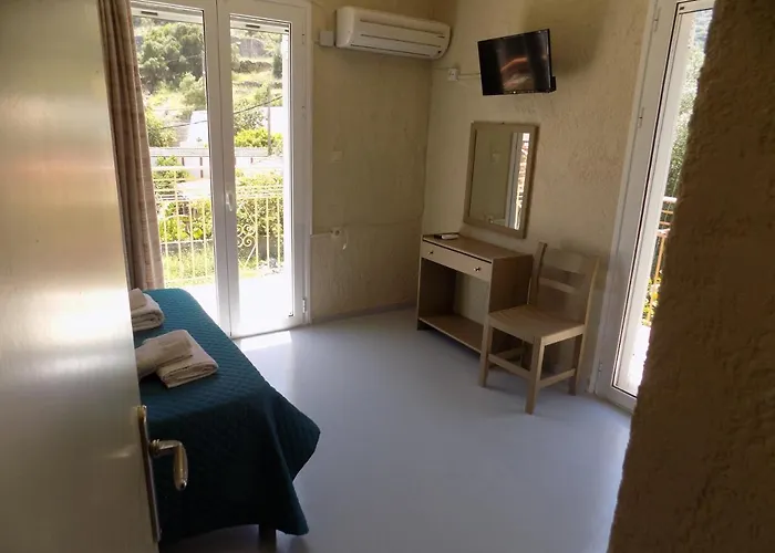 Afrodite Spacious Apartments! 3*