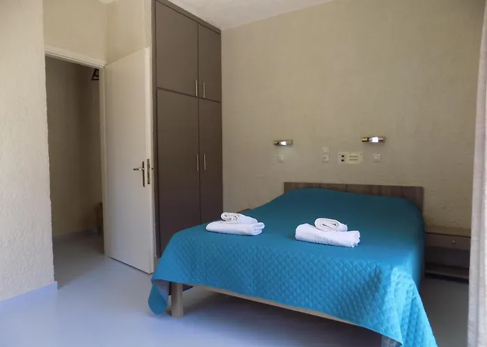 Afrodite Spacious Apartments! Agia Efimia