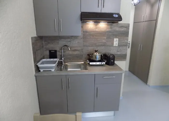 Afrodite Spacious Apartments! Aparthotel 3*