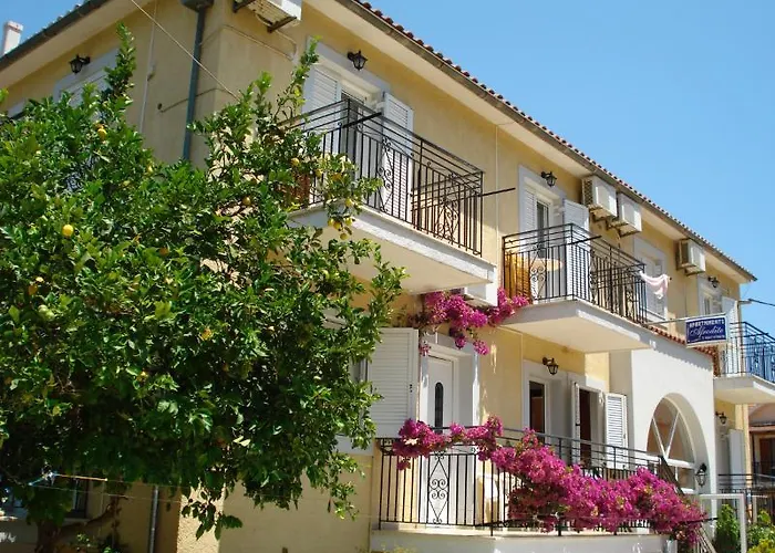 Afrodite Spacious Apartments! Aparthotel