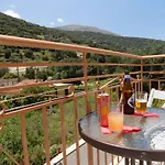 Afrodite Spacious Apartments! Aparthotel 3*