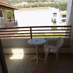 Afrodite Spacious Apartments! Aparthotel Agia Efimia