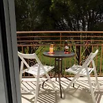 Afrodite Spacious Apartments! Aparthotel 3*